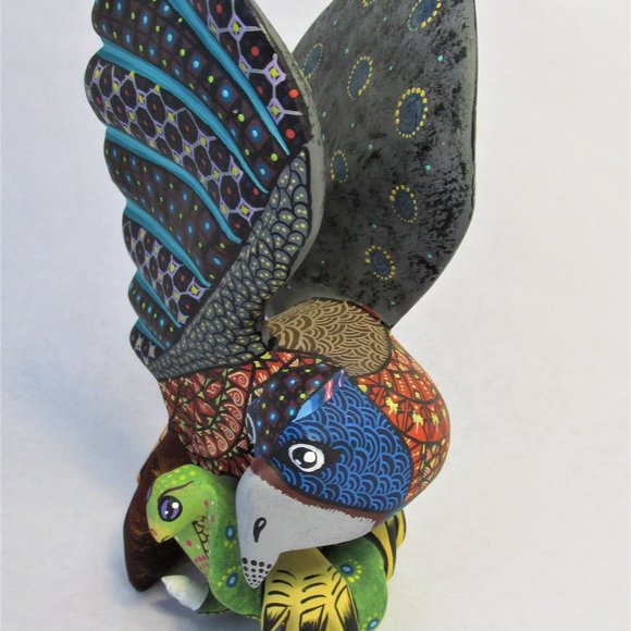 Eagle and Cobra Alebrije Hand Painted and Carved in Oaxaca, Mexico - Picture 3 of 13